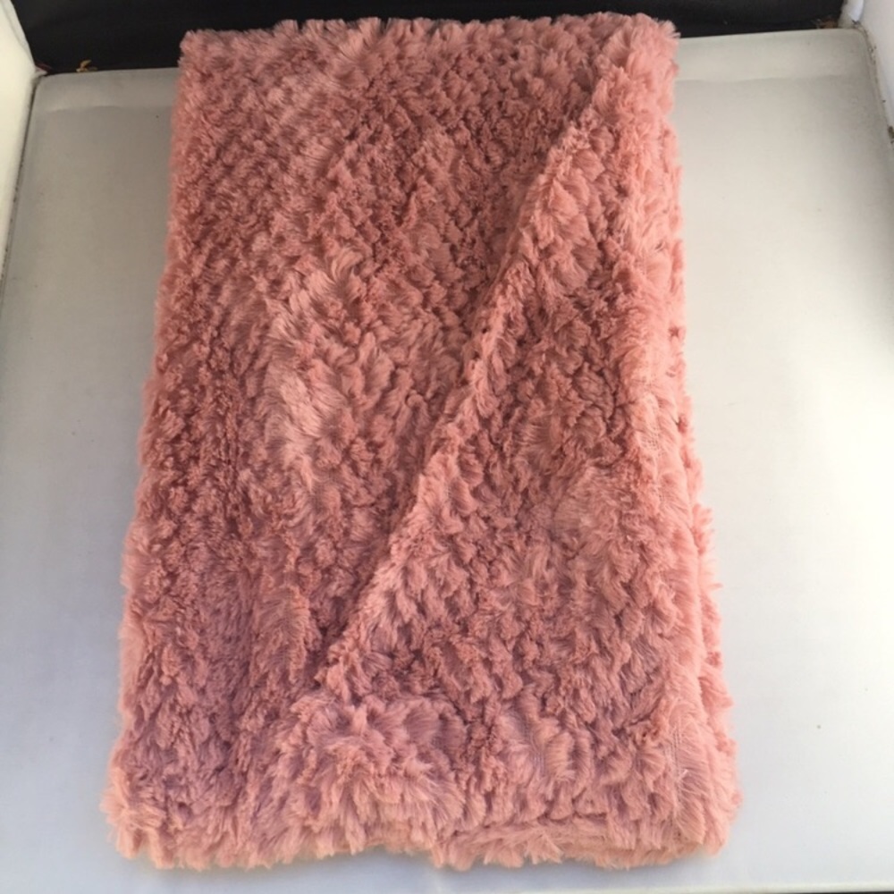 New! White Infinity Scarf - Picture 5 of 6